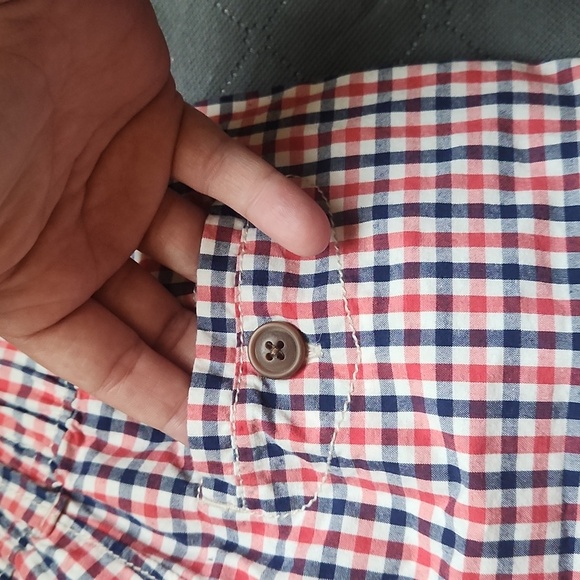 OshKosh B'gosh Red and Blue Plaid Boys Shorts Size 4T - Picture 5 of 6